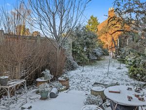 Photo 18- click for photo gallery